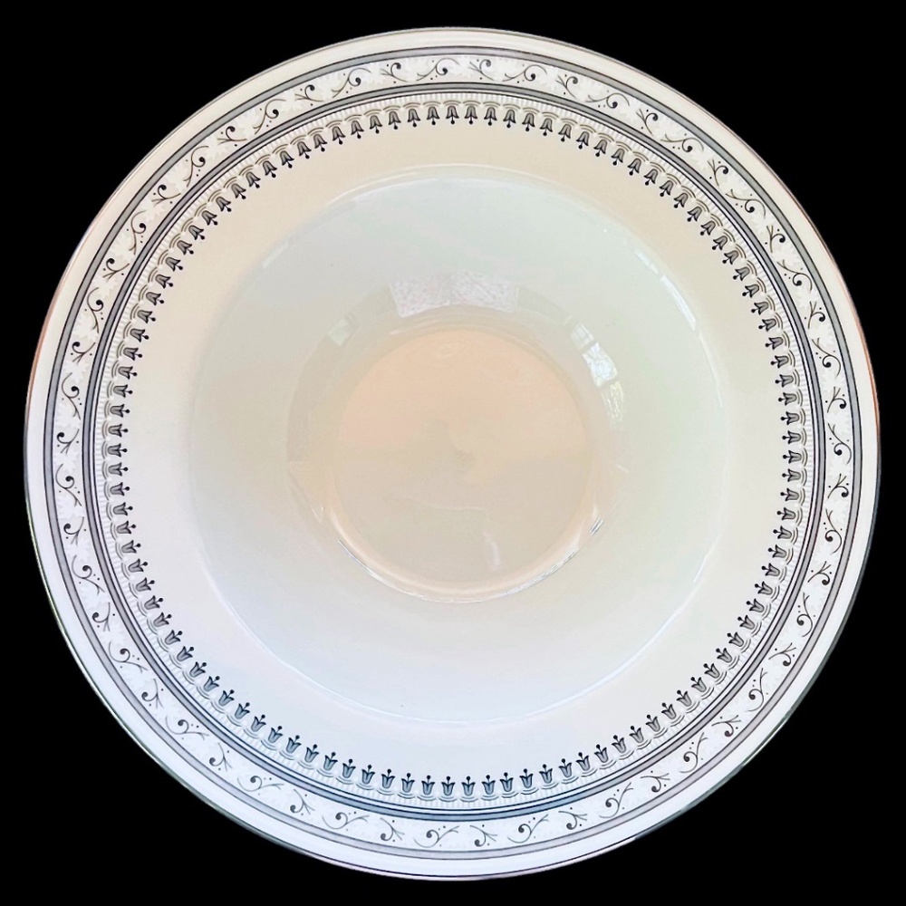 Royal Doulton “Fontana” Rimmed Soup Bowls (5)
